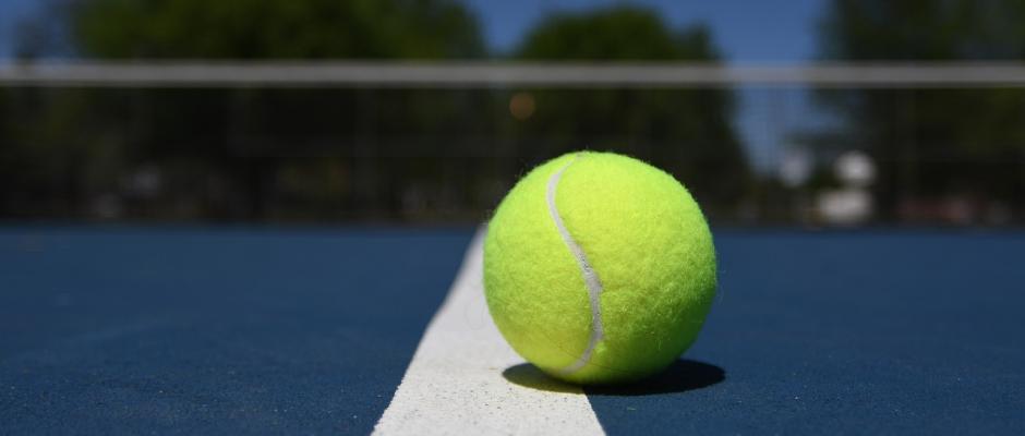 Signa Sports übernimmt TennisPro