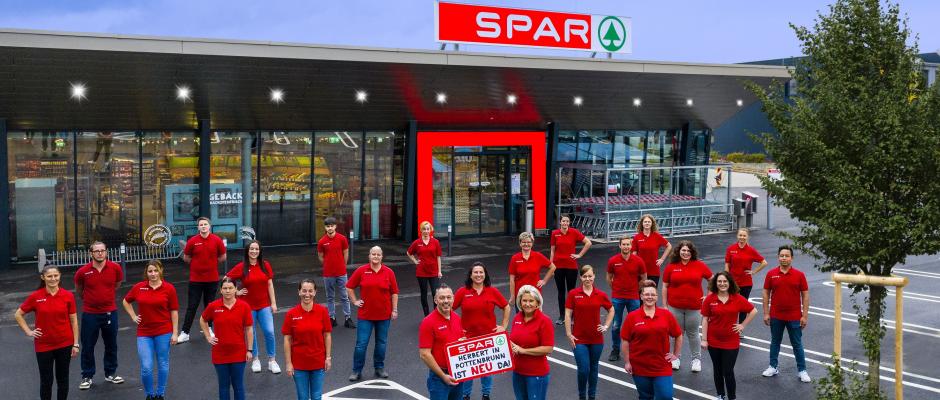 Das Team im SPAR-Supermarkt Pottenbrunn