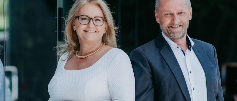 Das neue Vorstandsteam der hobex AG, Komplettanbieter für bargeldlose Zahlungssysteme und eCommerce-Lösungen: Mag. Karin Mitchell und Mag. (FH) Michael Bratl