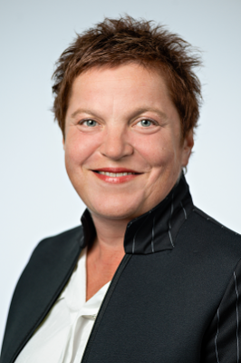 Sigrid Göttlich, Geschäftsführerin NielsenIQ Österreich und der Schweiz.