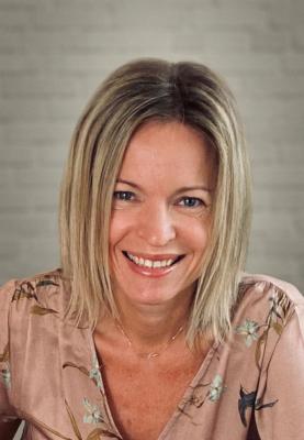 Peeroton: Mag. Heidi Kasper, Apotheken Channel Managerin und Leiterin des Projekt Management Teams