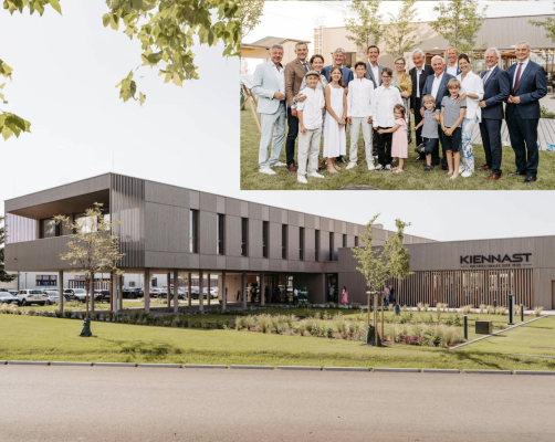 Das Kiennast Team in allen Generationen bei der Eröffnung des neuen Firmensitzes in Gars am Kamp.