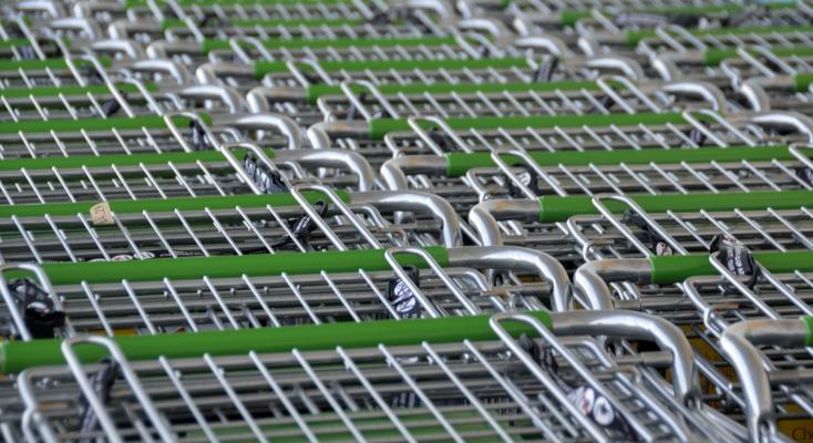 Pixabay shopping-carts-2077841_1920
