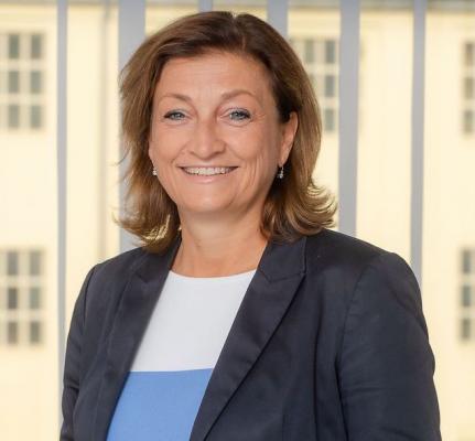 Mag. Birgit Rechberger-Krammer, Präsidentin von Henkel in Österreich 