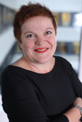 Seit mehr als 20 Jahren ist Mag. Sigrid Göttlich bei Nielsen, nun NielsenIQ. Seit Jänner 2020 zeichnet sie als Commercial Director Alpine auch für die Schweiz verantwortlich. 