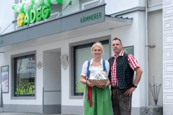 In ihrem neuen Adeg-Markt legen Günter und Maria-Luise Kämmerer den Fokus auf lokale Frische und Umweltbewusstsein.