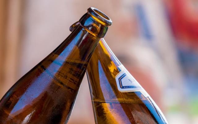 Gerade an heißen Sommertagen ist ein kühles Bier eine super Erfrischung. Wir präsentieren die Bier-Highlights der Saison!