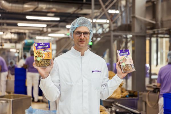 Foodtech Start-up Planted verdoppelt Produktionsvolumen für pflanzenbasiertes Fleisch