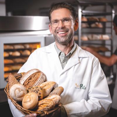 Johannes Pilz und sein Team verarbeiten hochwertige regionale Rohstoffe zu bestem Brot und Gebäck.