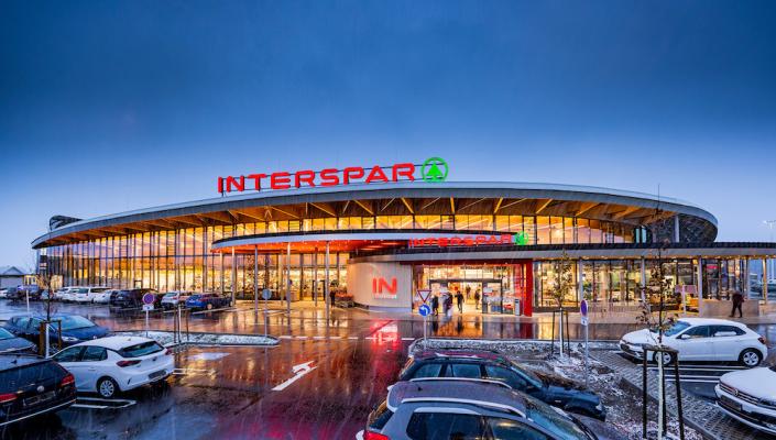 INTERSPAR-Hypermarkt Leibnitz: Der modernste Nahversorger der Südsteiermark hat eröffnet. 