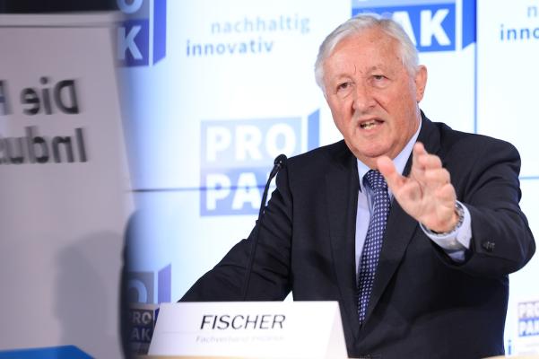 PROPAK-Industrie: KV-Verhandlungen abgeschlossen, im Bild Georg Dieter Fischer, PROPAK Obmann
