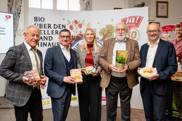 v.l.n.r.: Erwin Unger, Marcel Haraszti, Klaudia Atzmüller, Franz Fischler und Andreas Steidl