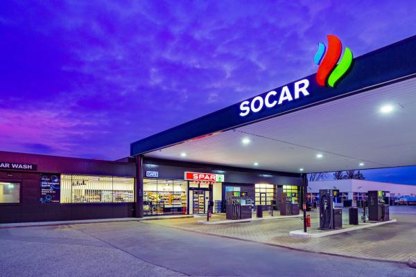 Der erste von 16 SPAR express-Tankstellenshops bei SOCAR eröffnet in Schwechat. 